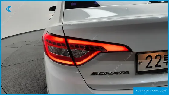 HYUNDAI SONATA 2.0 SMART