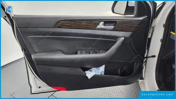 HYUNDAI SONATA 2.0 SMART