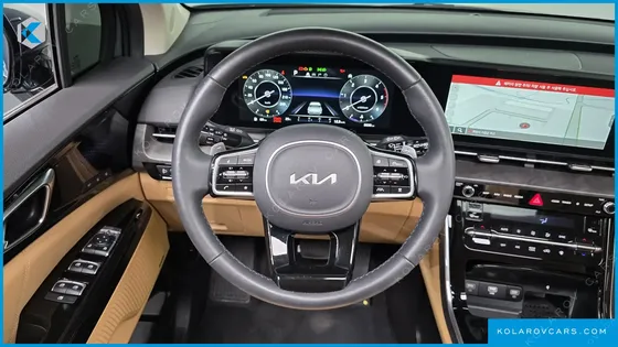 KIA CARNIVAL DIESEL 7-SEATER SIGNATURE