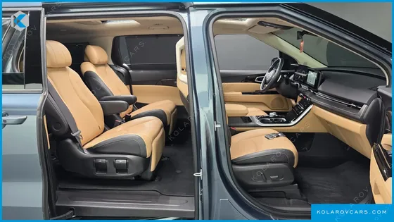 KIA CARNIVAL DIESEL 7-SEATER SIGNATURE