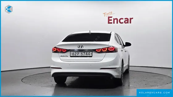 HYUNDAI ELANTRA (AVANTE) 1.6 GDI SMART
