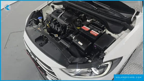 HYUNDAI ELANTRA (AVANTE) 1.6 GDI SMART