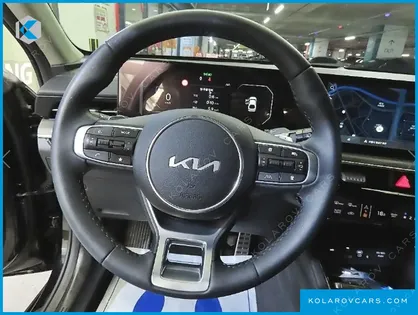 KIA K5 SIGNATURE