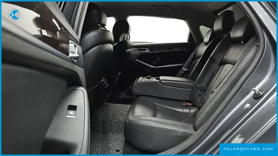 HYUNDAI GENESIS G330 MODERN