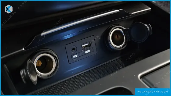 HYUNDAI GENESIS G330 MODERN