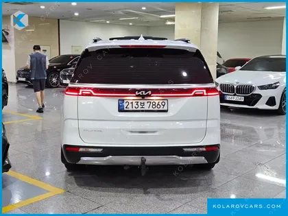 KIA CARNIVAL DIESEL 7-SEATER SIGNATURE