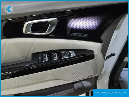KIA CARNIVAL DIESEL 7-SEATER SIGNATURE