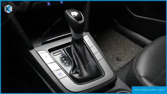 HYUNDAI ELANTRA (AVANTE) 1.6 GDI VALUE PLUS