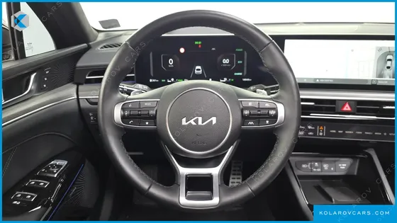 KIA K5 SIGNATURE