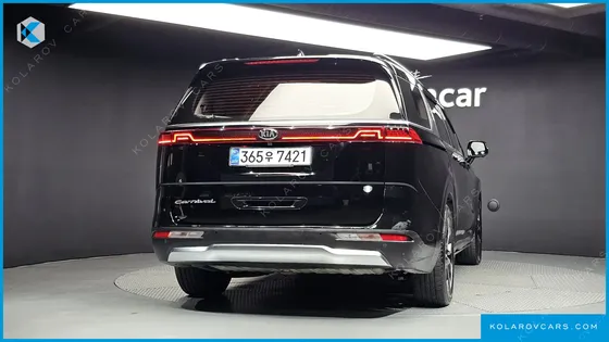KIA CARNIVAL DIESEL 9-SEATER NOBLESSE