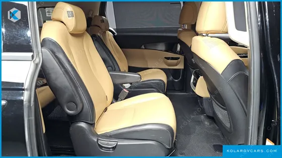 KIA CARNIVAL DIESEL 9-SEATER NOBLESSE