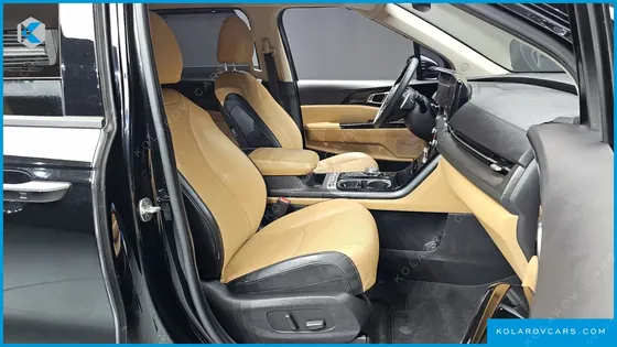 KIA CARNIVAL DIESEL 9-SEATER NOBLESSE