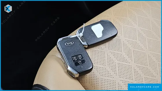 KIA CARNIVAL DIESEL 9-SEATER NOBLESSE