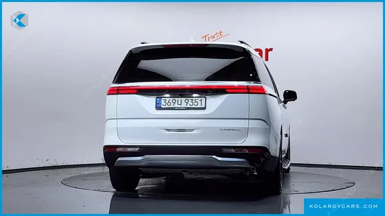 KIA CARNIVAL GASOLINE 7-SEATER NOBLESSE