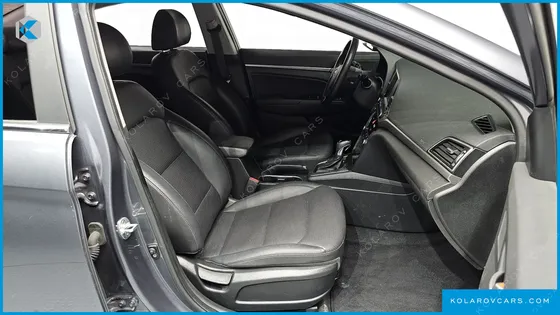 HYUNDAI ELANTRA (AVANTE) 1.6 GDI MODERN