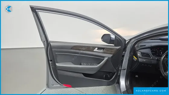 HYUNDAI SONATA 2.0 SMART
