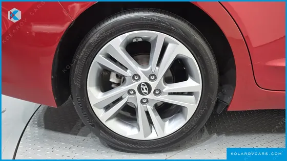 HYUNDAI ELANTRA (AVANTE) 1.6 GDI VALUE PLUS