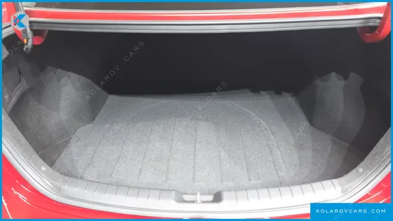 HYUNDAI ELANTRA (AVANTE) 1.6 GDI VALUE PLUS