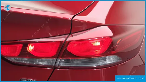 HYUNDAI ELANTRA (AVANTE) 1.6 GDI VALUE PLUS