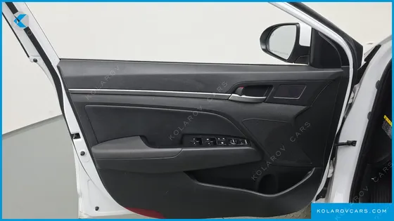 HYUNDAI ELANTRA (AVANTE) 1.6 GDI VALUE PLUS