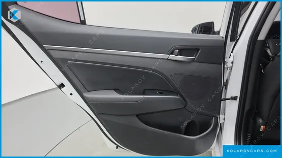 HYUNDAI ELANTRA (AVANTE) 1.6 GDI VALUE PLUS