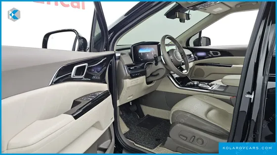 KIA CARNIVAL GASOLINE 9-SEATER HI-LIMOUSINE
