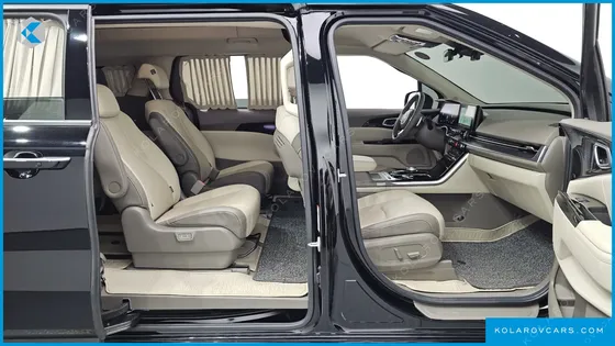 KIA CARNIVAL GASOLINE 9-SEATER HI-LIMOUSINE