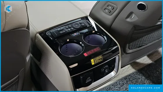 KIA CARNIVAL GASOLINE 9-SEATER HI-LIMOUSINE