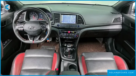 HYUNDAI ELANTRA (AVANTE) 1.6 TURBO SPORT