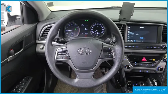 HYUNDAI ELANTRA (AVANTE) 1.6 GDI VALUE PLUS