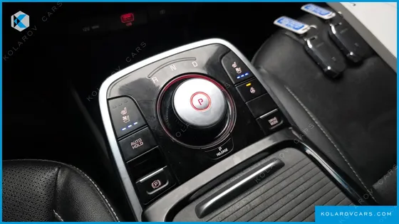 KIA NIRO TAXI