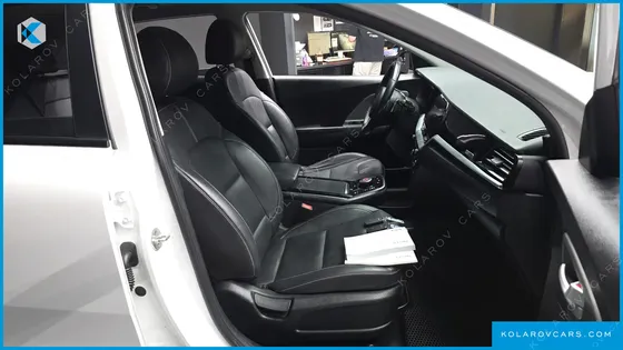 KIA NIRO TAXI