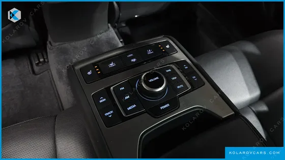 HYUNDAI GENESIS G380 EXCLUSIVE