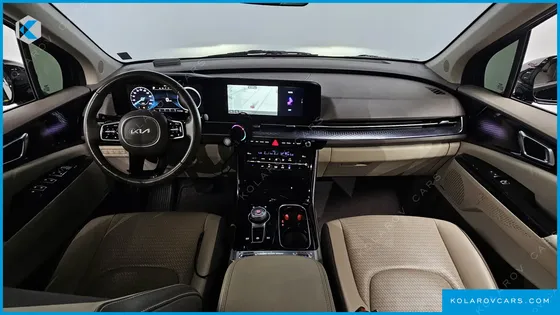 KIA CARNIVAL GASOLINE 4-SEATER HI-LIMOUSINE