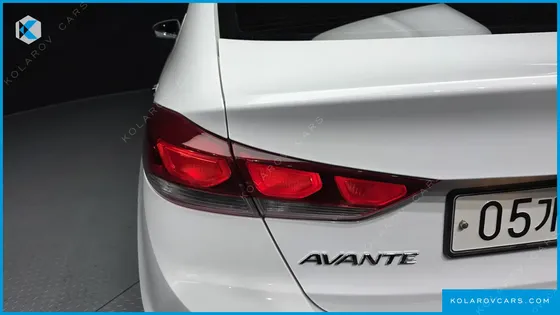 HYUNDAI ELANTRA (AVANTE) 1.6 GDI MODERN