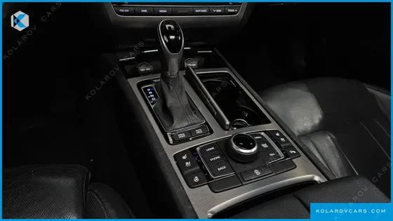 HYUNDAI GENESIS G330 PREMIUM AWD