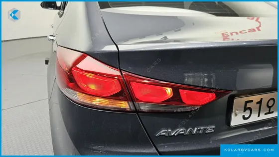 HYUNDAI ELANTRA (AVANTE) 1.6 GDI MODERN
