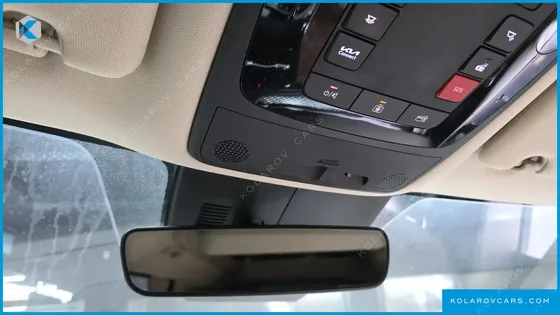 KIA CARNIVAL GASOLINE 7-SEATER HI-LIMOUSINE