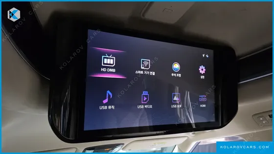 KIA CARNIVAL GASOLINE 7-SEATER HI-LIMOUSINE