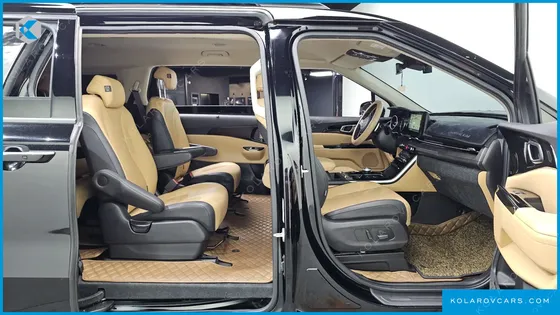 KIA CARNIVAL DIESEL 9-SEATER NOBLESSE