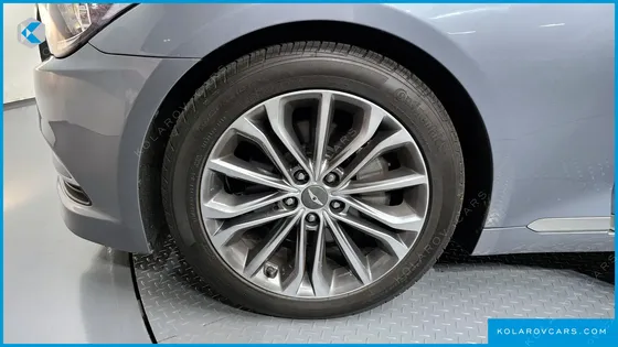 HYUNDAI GENESIS G330 PREMIUM AWD