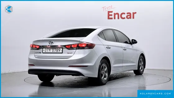 HYUNDAI ELANTRA (AVANTE) 1.6 E-VGT STYLE