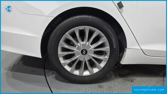 HYUNDAI SONATA 2.0 CARE+