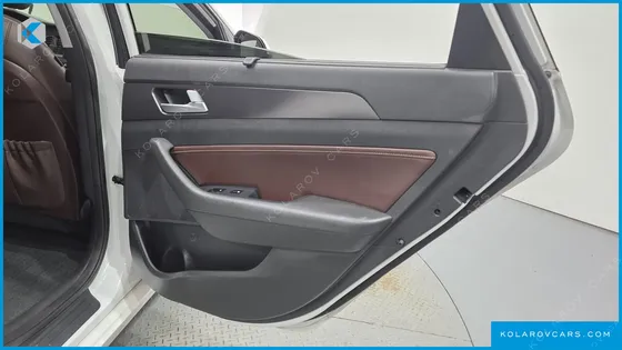 HYUNDAI SONATA 2.0 CARE+