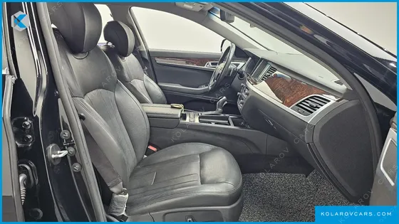 HYUNDAI GENESIS G330 MODERN AWD