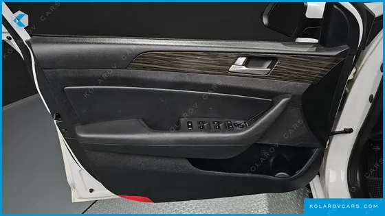HYUNDAI SONATA 2.0 SMART