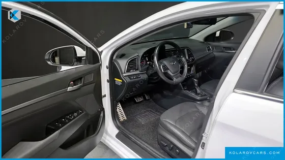 HYUNDAI ELANTRA (AVANTE) 1.6 GDI PREMIUM