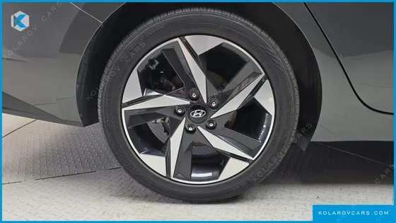 HYUNDAI ELANTRA (AVANTE) INSPIRATION