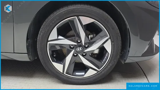 HYUNDAI ELANTRA (AVANTE) INSPIRATION