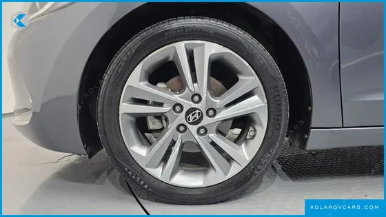 HYUNDAI ELANTRA (AVANTE) 1.6 GDI VALUE PLUS